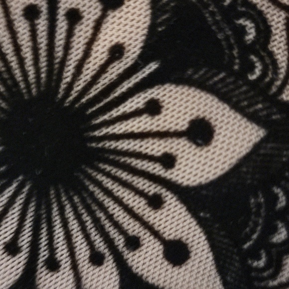 Floral Print Tank Top - Picture 6 of 6